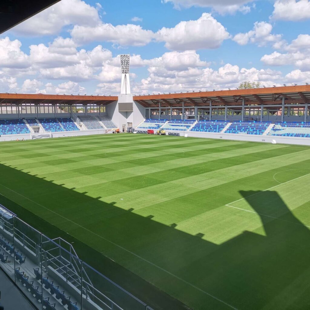 استادیوم هوشمند صربستان با محصولات هوشمند HDL